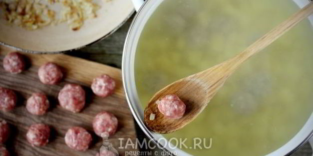 картофельный суп с фрикадельками