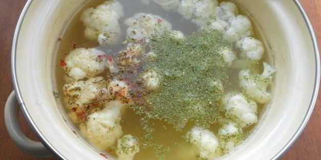 картофельный суп с шампиньонами и цветной капустой