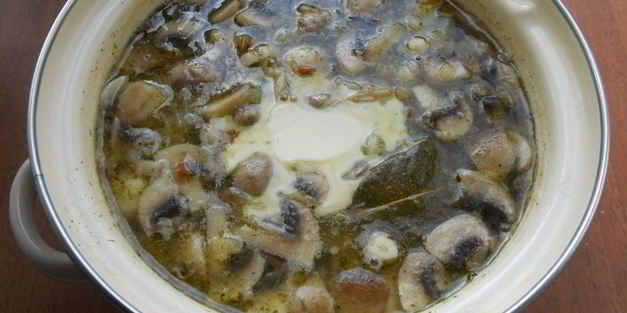 картофельный суп с шампиньонами и цветной капустой