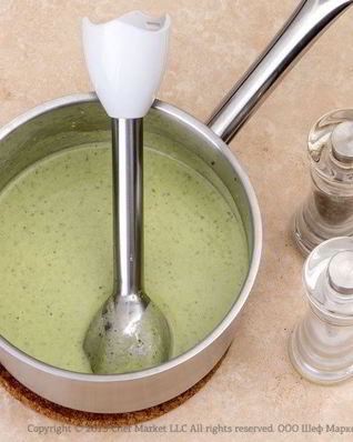 Крем-суп из брокколи с мятой