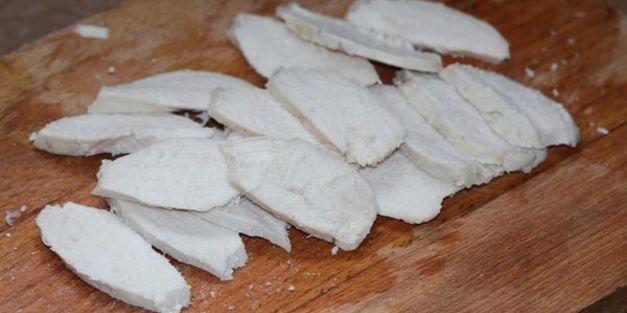 крем суп из курицы и кабачков с грибами