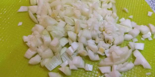 куриный суп с яйцом и сливками