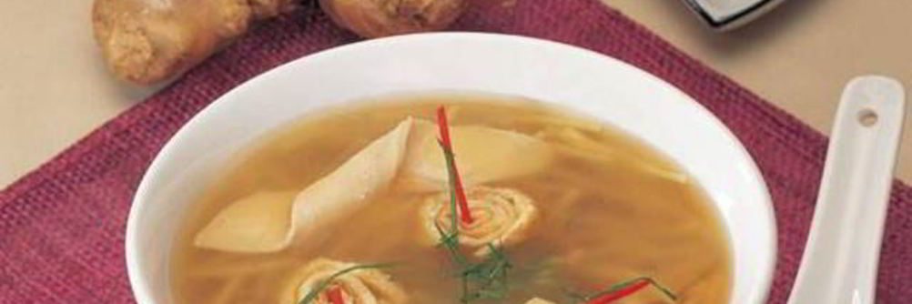 Легкий азиатский куриный суп