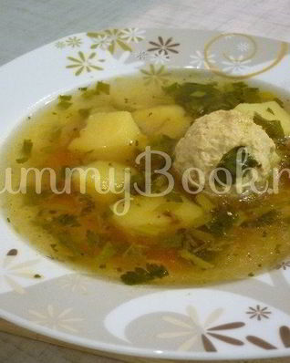 Легкий супчик с куриными фрикадельками