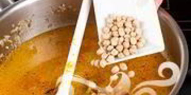 марокканский суп с рисом, нутом и чечевицей