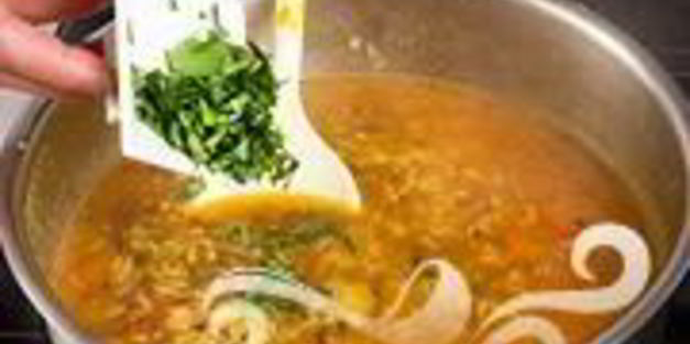 марокканский суп с рисом, нутом и чечевицей