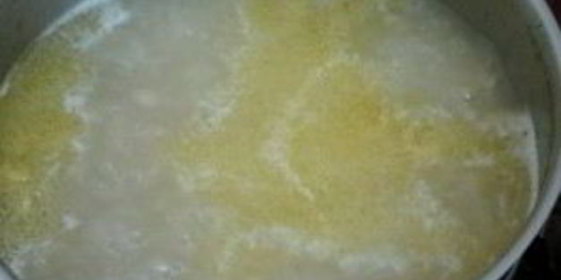 щавельный суп с яйцом