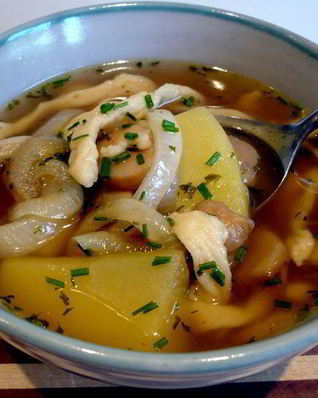 Швабский суп с домашними шпецле