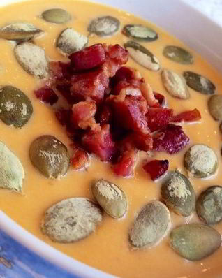 Сливочный тыквенно-имбирный суп