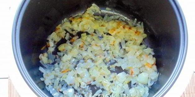 солянка в мультиварке