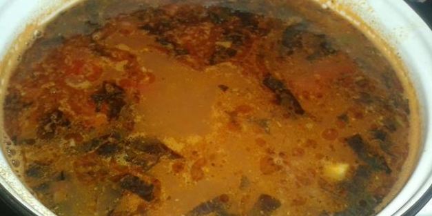 суп из баранины с помидорами и рисом