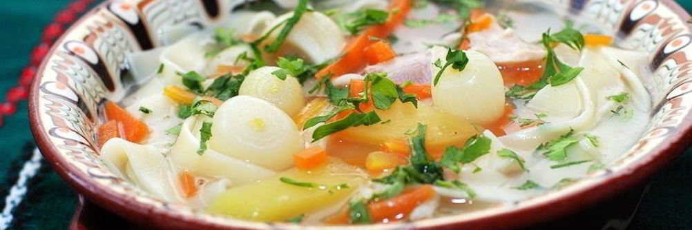 Суп куриный с лапшой домашней