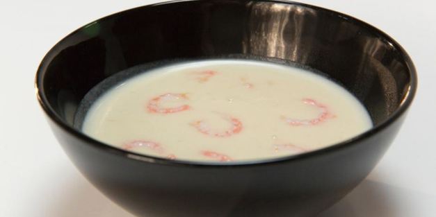 фасолевый суп-пюре с креветками