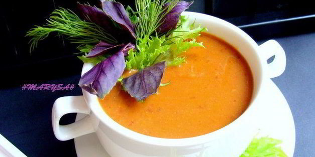 фасолевый суп-пюре с сельдереем и морковью