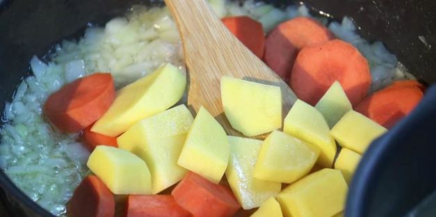 гороховый суп-пюре с беконом