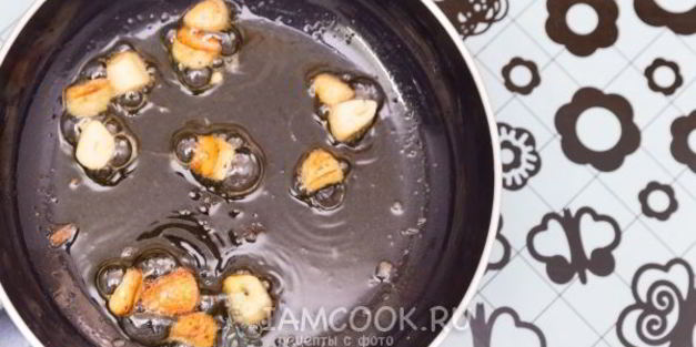 картофельный суп-пюре с чесноком и сливками