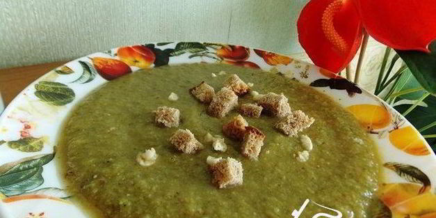 постный суп-пюре с черносливом и чесноком без масла