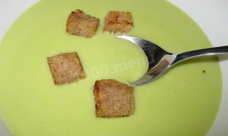 Рецепт простой суп пюре из зеленого горошка с желтками