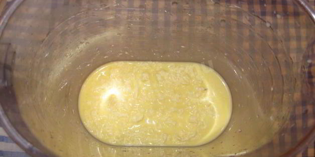 простой суп пюре из зеленого горошка с желтками