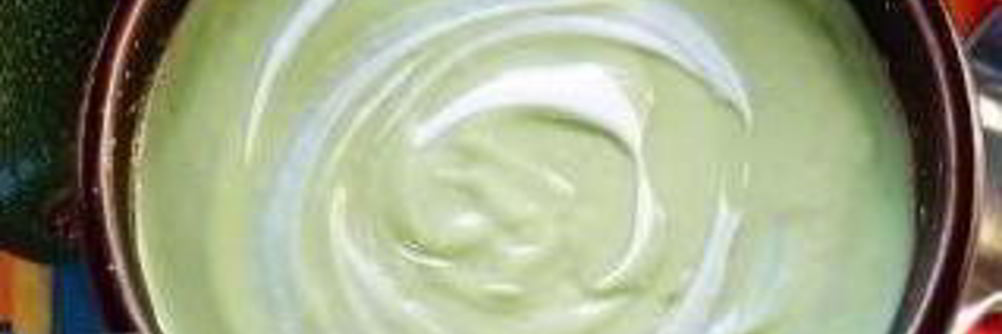 Суп-пюре из авокадо с кабачком