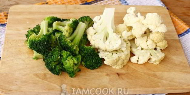 суп-пюре из брокколи и цветной капусты