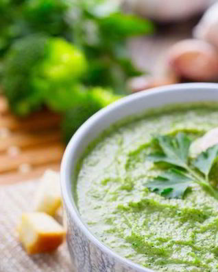 Суп-пюре из брокколи с грибами