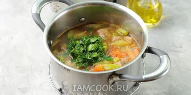 суп-пюре из кабачков с грибами и сельдереем