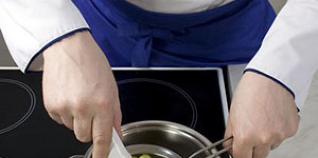 суп-пюре из кабачков с лисичками