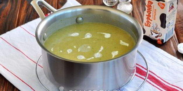 суп-пюре из кабачков со сливками