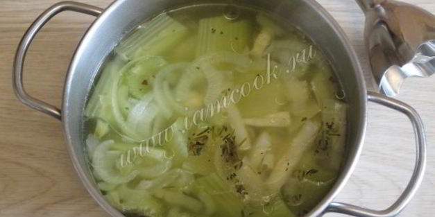 суп-пюре из сельдерея