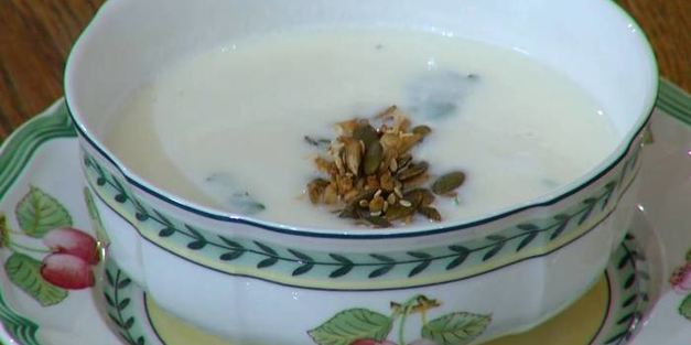 суп-пюре из цветной капусты с имбирем