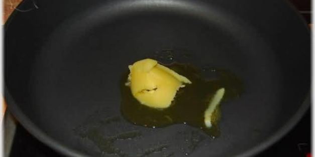 суп-пюре из тыквы с курицей и зеленым горошком