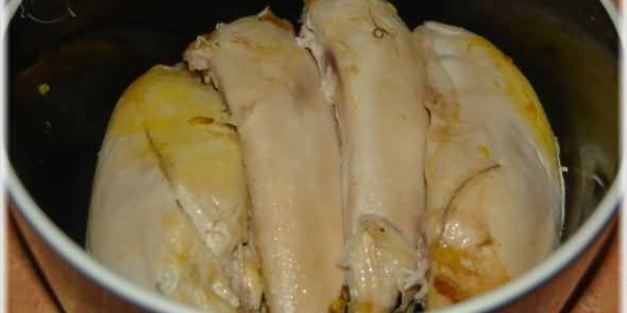 суп-пюре из тыквы с курицей и зеленым горошком