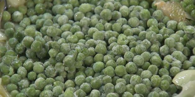 суп-пюре из зеленого горошка и лимона