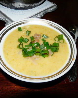 Суп-пюре картофельный с копченным кальмаром