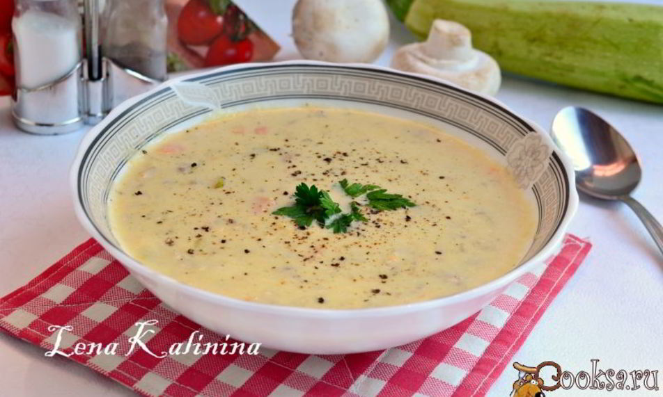 Рецепт суп-пюре с кабачками, шампиньонами и плавленым сыром
