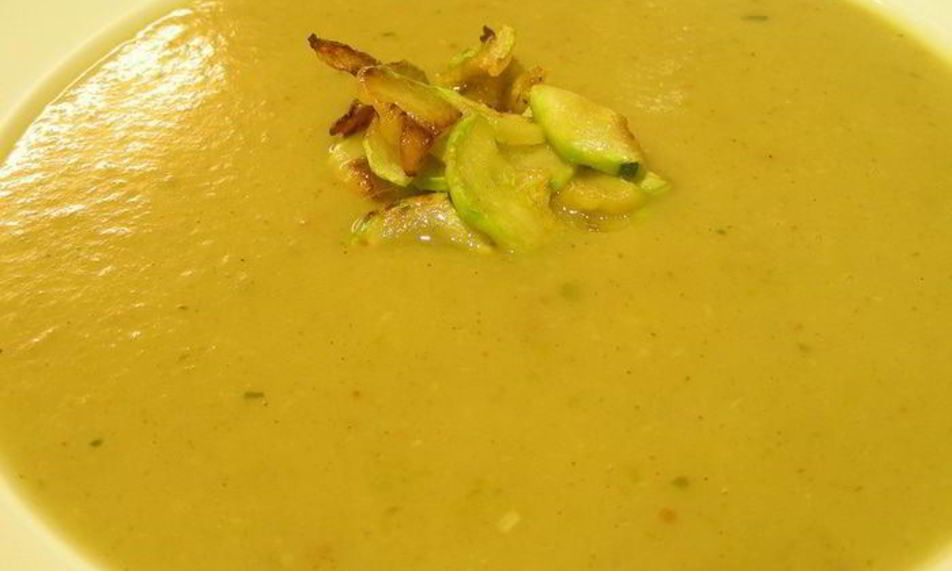 Рецепт суп-пюре с цукини и карри