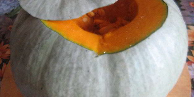 суп-пюре тыквенный с гренками и сыром