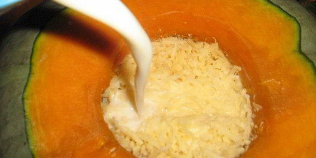 суп-пюре тыквенный с гренками и сыром