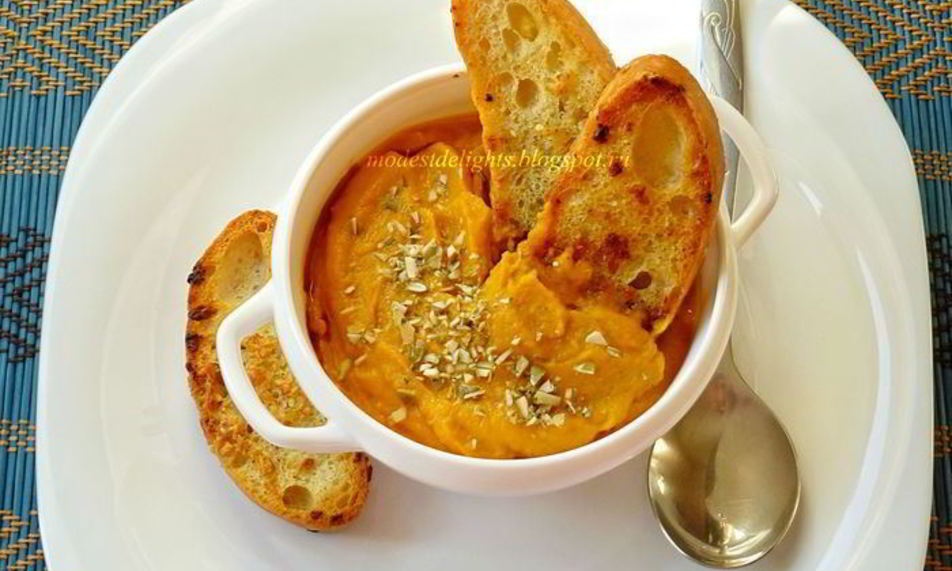 Рецепт тыквенный суп-пюре с чесночными гренками