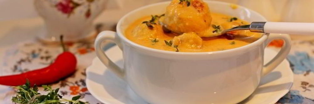 Тыквенный суп-пюре с фрикадельками