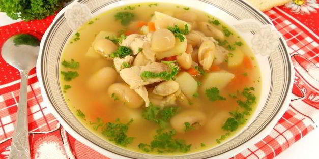 суп с фасолью и курицей в мультиварке