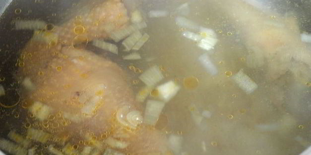 суп с курицей и шампиньонами