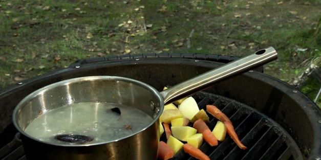 суп с мидиями и рыбные лепешки