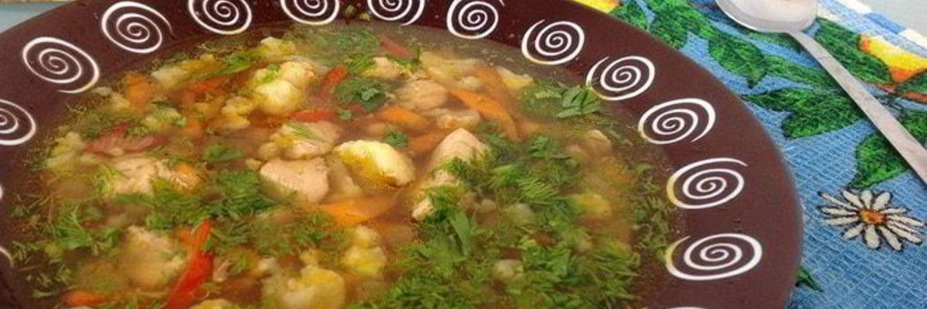 Суп с цветной капустой и индейкой