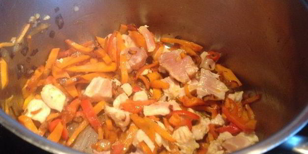 суп с цветной капустой и индейкой