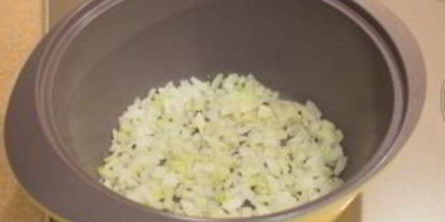 суп с уткой, рисом и грибами