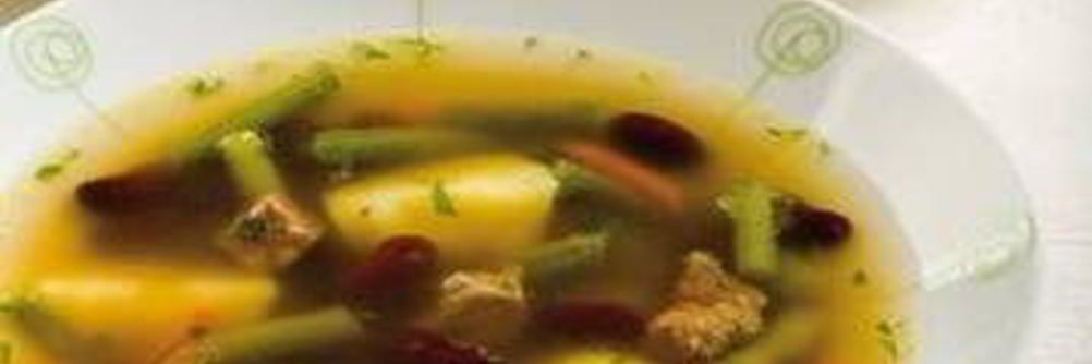 Суп с зеленой и красной фасолью