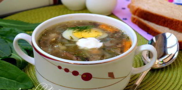 суп со щавелем, капустой и шампиньонами