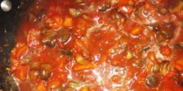 томатный суп с грибами